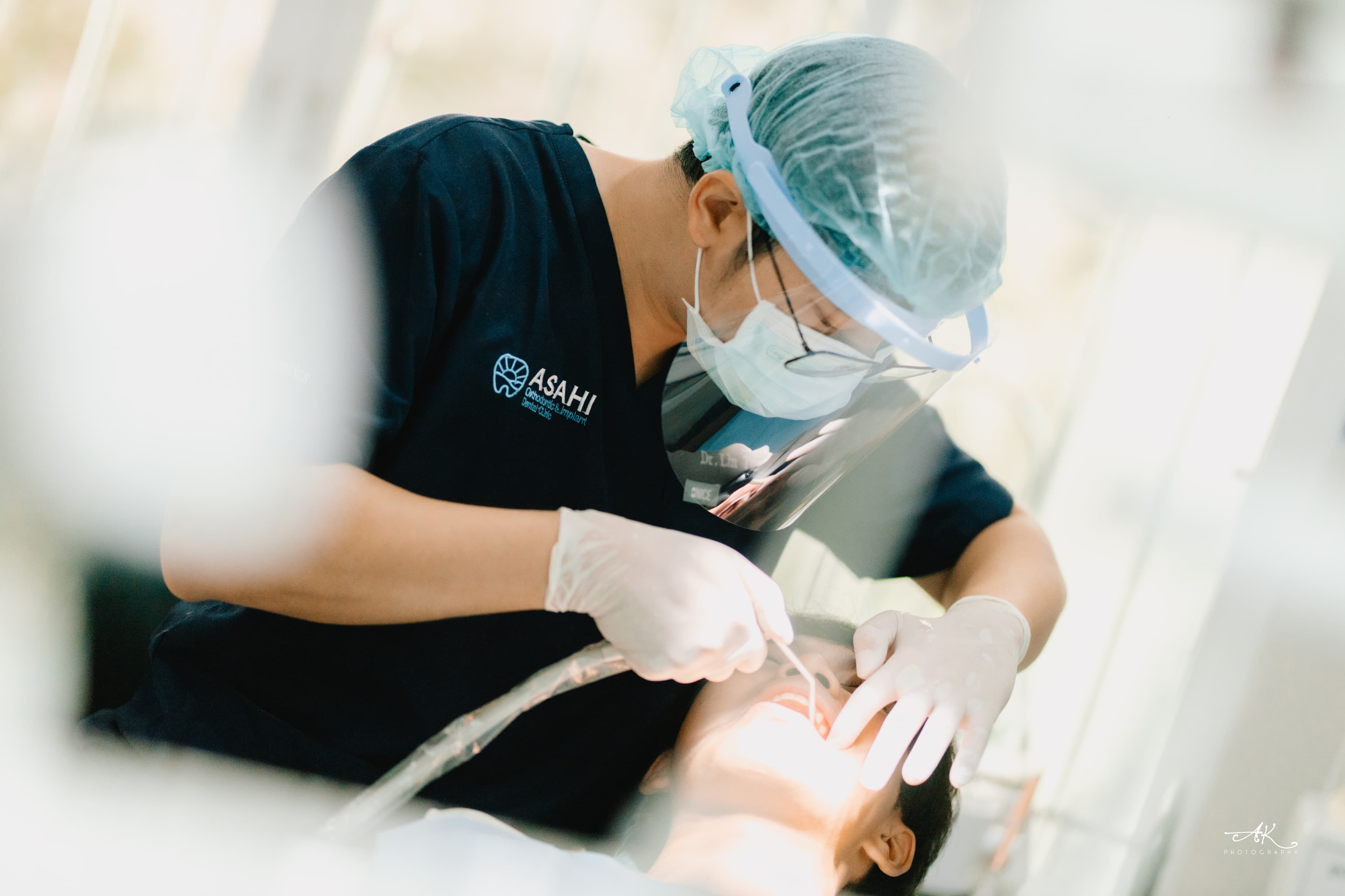 Asahi Dental Specialist Clinic hero slide 3
